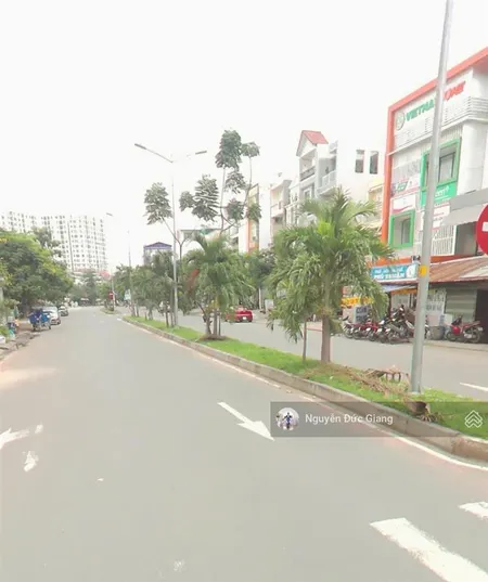 Bán đất tại đường phú thuận, q7, dt 10x26m, sổ hồng, phù hợp xây chdv vp khách sạn biệt thự