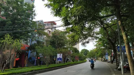 Bán đất lạc long quân, tây hồ, 80m² lô góc, nở hậu, ô tô đỗ cửa vị trí vàng xây ccmn, chdv
