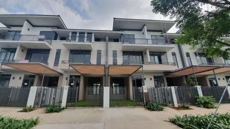 Cập nhật mới nhất giá bán nhà phố lavila kiến á tháng 7/2025