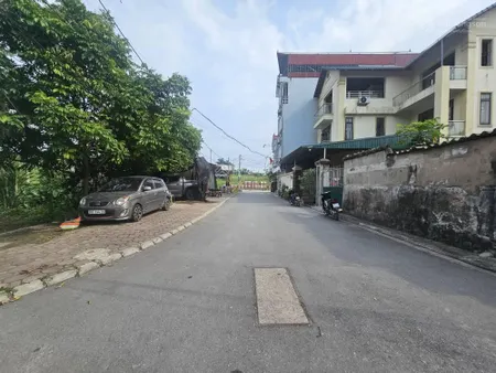 Bán đất yên viên phù đổng81m2 7.x tỷ2 mặt ngõ thôg oto2p ra đường 6 làn1p ra phố lớn0965 901 ***