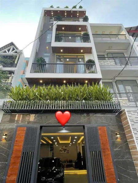 Siêu phẩm giá ngộp đường lê thánh tôn, quận 1. giá 5,4tỷ / dt 60m2 2 lầu 4pn, có sân thượng lớn.