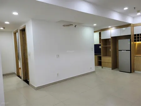 Chính chủ cần bán căn hộ bàn giao full nội thất cosmo 99m2, 3pn, sổ hồng trao tay