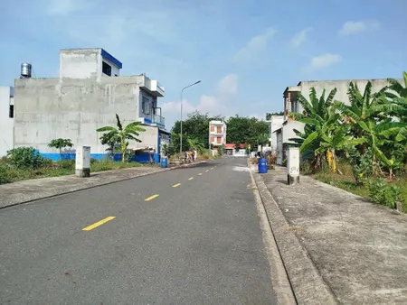 Đất nền trung tâm Khu công nghiệp- mặt tiền đường lớn ngay trung tâm Huyện
