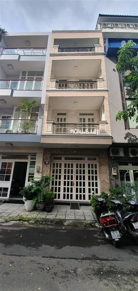 Bán nhà mặt tiền đường ni sư huỳnh liên, p10 tân bình. giá từ 15 tỷ giảm còn 11.4 tỷ