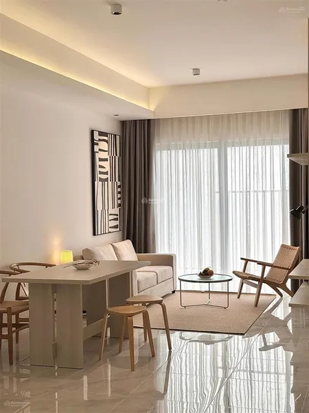 Bán căn hộ 81m2, 5,5 tỷ tại sky center, phổ quang, tân bình, tp.hcm. 0934 704 ***