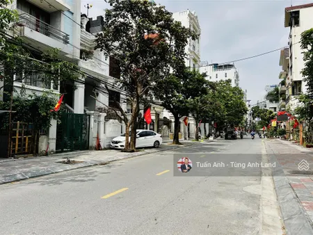 Hàng kịch độc, 118.4m2 đất mặt phố hoàng thế thiện, tuyến 2 lê hồng phong