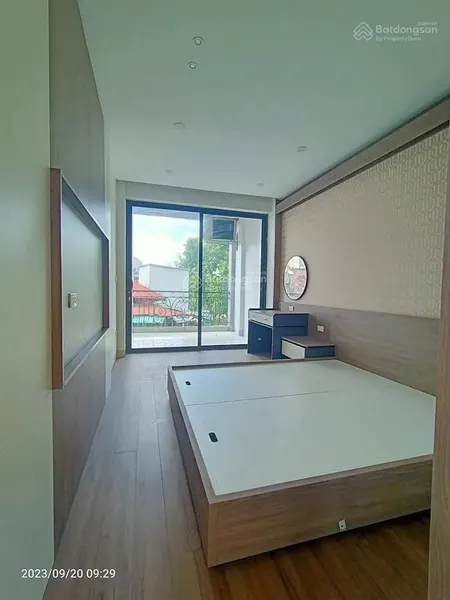 Siêu vip, mp tuệ tĩnh 100m2 6t khách sạn 4 sao view hồ chỉ 50 tỷ 0986 829 ***