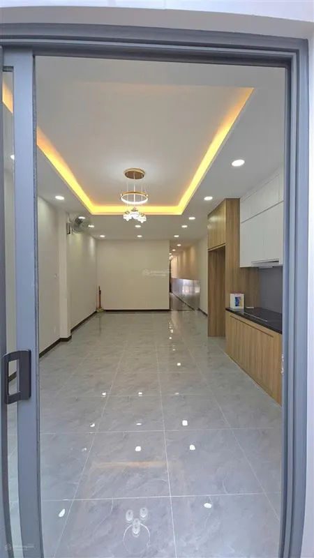 Mặt tiền đường rộng 18m phước bình, kế bên global city 88m2(4x22) sẵn nhà cấp 4 mới tinh vào ở ngay
