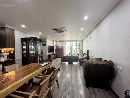 Bán căn góc 103m2 3 ngủ 2 vệ sinh tại cc hòa phát 70ndc, nhà full đồ giá 6,7 tỷ có thương lượng.