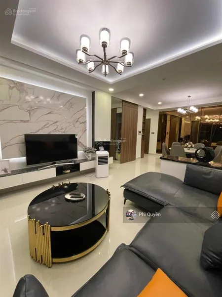Bán nhanh chcc oriental plaza tân phú. 105m2, 3pn, 2wc. giá 4 tỷ 0904 715 *** quyền