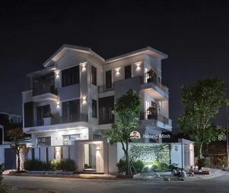 Vị trí vip biệt thự ngay mt đinh tiên hoàngquận 1 ( 13 x 15m ) 3 tầng+ sân vườnchỉ 50 tỷ