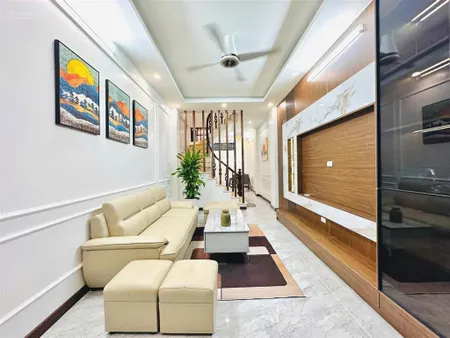 Xuân thủy nội thất đẹp hai mặt ngõ sổ đẹp nở hậu 9.85 tỷ