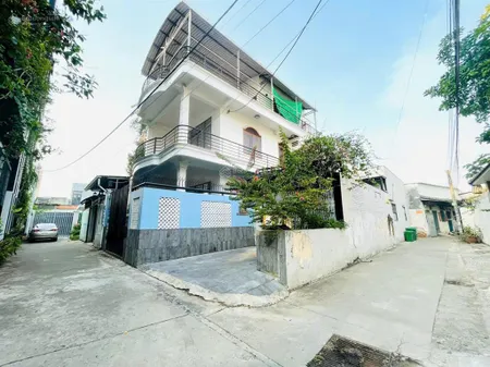 Ngộp! chủ cần bán gấp nhà 1 trệt 2 lầu ngay chợ hiệp hòa, dt 80m2, 4pn, đường đặng văn trơn vào 40m