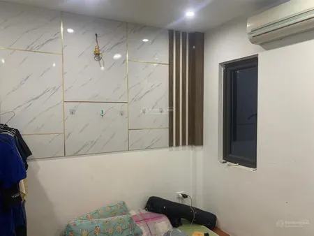Bán nhà mễ trì, nam từ liêm. dt 30/35m2, 5 tầng, căn góc, giá 6.2 tỷ
