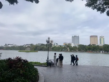 Bán nhà tt quận uỷ 23 bà triệu, tầng cao, view sáng 30m2 x 2n, nội thất xịn, sát hồ gươm, 4.75 tỷ
