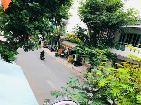 Bán nhà 4 tầng, thang máy, mt đường số phạm hữu lầu, 17,499 tỷ, 80m2.
