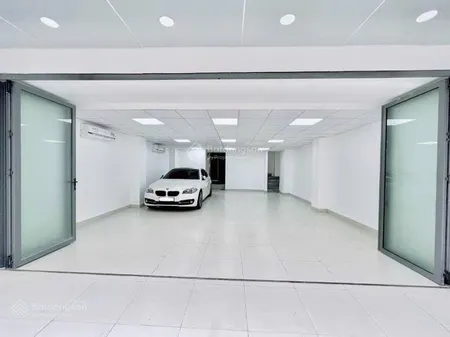 Nhà mặt tiền mới đẹp! chỉ 14,5 tỷ dt 4 x 13= 50m² vuông vức kết cấu 5tst huỳnh văn bánh