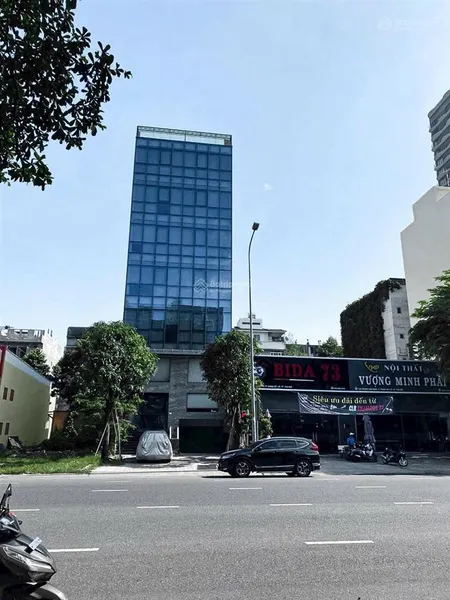 Tòa building rẻ nhất ngay nhà ga t3, 168 hoàng hoa thám, dt 8 x 30m, 240m2, hầm + 7 tầng, hđt 250tr