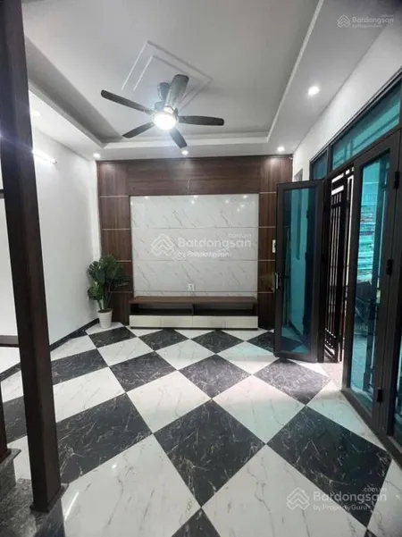 Bán gấp nhà phú lãm 31m² 5 tầng chỉ có 4,1 tỷ gần ub phú lãm, phố xốm, đh đại nam 0924 736 ***