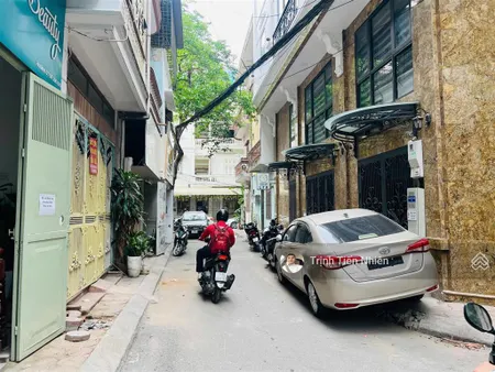 Chính chủ cần bán nhà ngõ 49 huỳnh thúc kháng thông nguyên hồng và nguyễn chí thanh 70m2