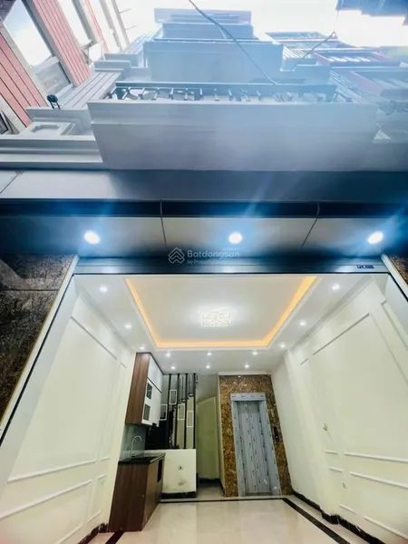 Chủ thiện chí bán nhà ngõ 155 cầu giấy, 40m2, lô góc, 6 tầng thang máy, ngõ thông, giá nhỉnh 10 tỷ