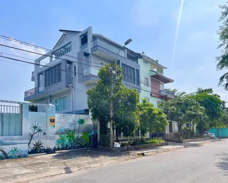 Bán nhà ven sông hiệp bình chánh - 4 tầng - 490m2 - giá 45.5 tỷ TL