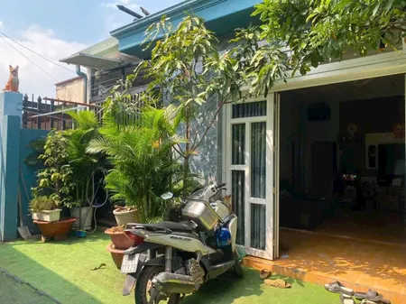 Nhà Phường Tân Vạn SHR, hoàn công,cách đường ô tô 50m.