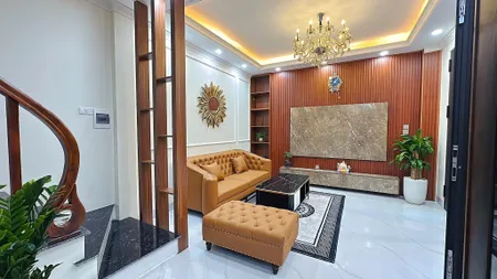 Nhà Phố Tư Đình 35m2 5 Tầng, Ô Tô Đỗ Cổng, Dọn Về Ở Ngay, Thông Số Hoa Hậu 6.x Tỷ