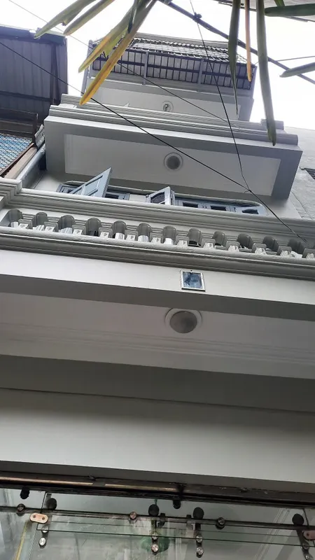Cho Thuê nhà ngõ Trương Định, 40m* 4 tầng, 4 ngủ, 3 vệ sinh, 15 triệu