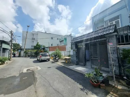 Bán nhà đường xe tải vi vu. Tx 52 giá tốt