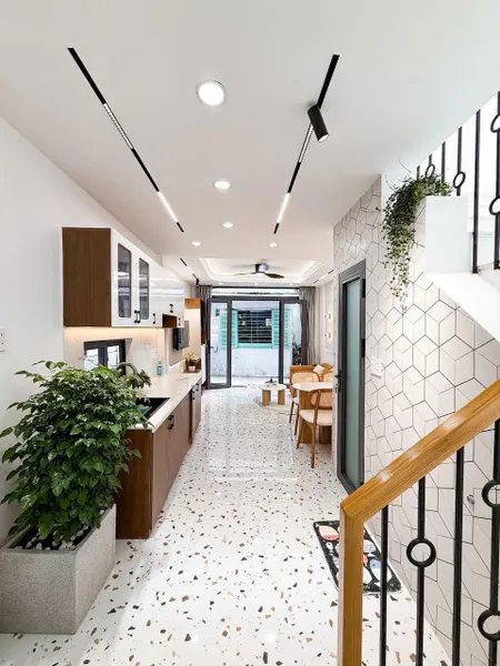 SIÊU HIẾM - NHÀ ĐẸP CHÍNH CHỦ - BÌNH THẠNH- BẠCH ĐẰNG - TẶNG FULL NỘI THẤT - VỊ TRÍ ĐẸP - BÁN 4.85 TỶ - GIÁP Q1