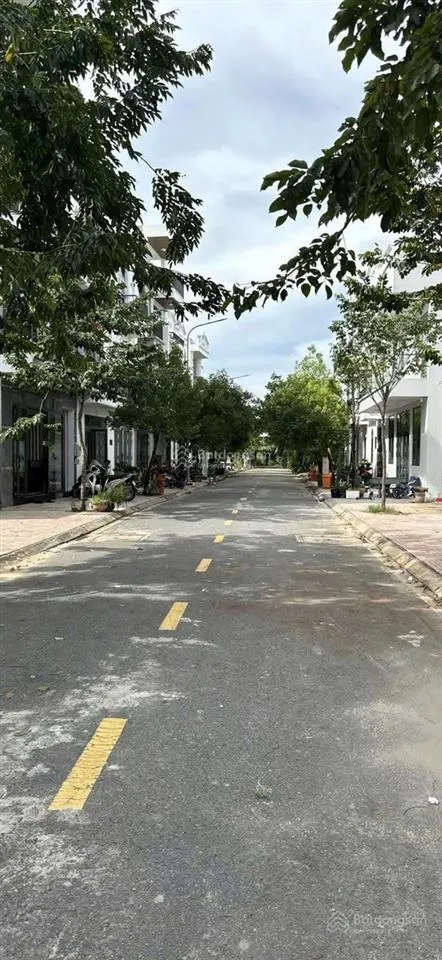 Đất an phú đông, chợ vườn lài, giá tốt nhất 3.2 tỷ/56m2, dt 5x11.2m