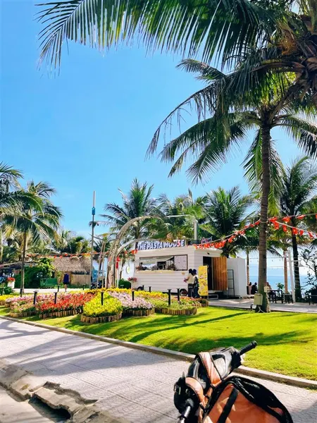 Bán các cặp đất phố tây an thượng, gần ngay biển mỹ khê. bên em còn các cặp đất dt lớn khác