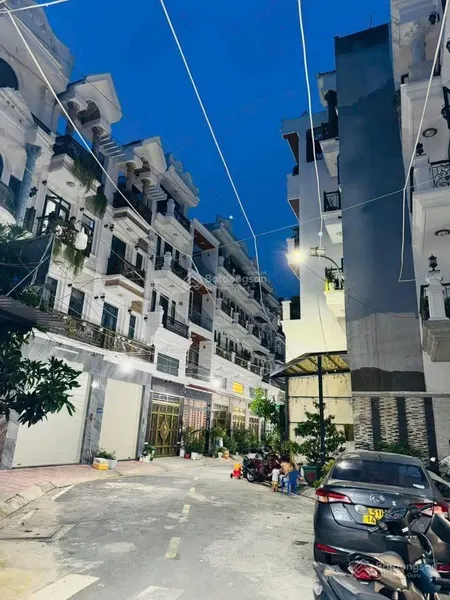 Bán nhà ngang khủng 6,5m khu đồng bộ cao cấp q. bình tân