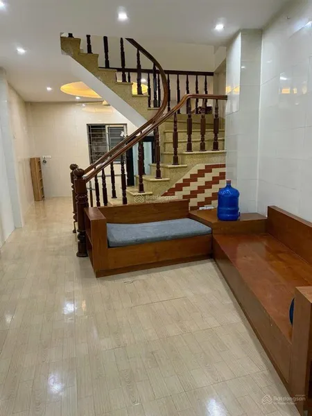 Bán nhà mặt ngõ thông ngay ga văn quánbig c hồ gươm 37/50m2 4 tầng nội thất cơ bản ôtô lùi tới cửa