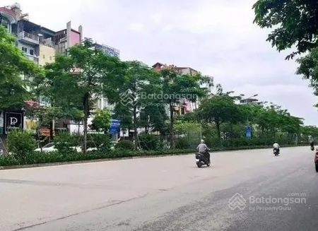 Ngõ thông 10m ra mặt phố xã đàn 6 tầng 32m2