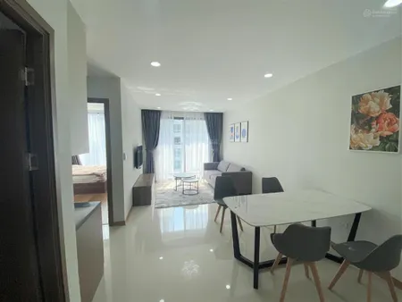 Chính chủ gửi bán căn hộ 71,33m2 tòa dv3 cc rose town. giá 4.8xx tỷ