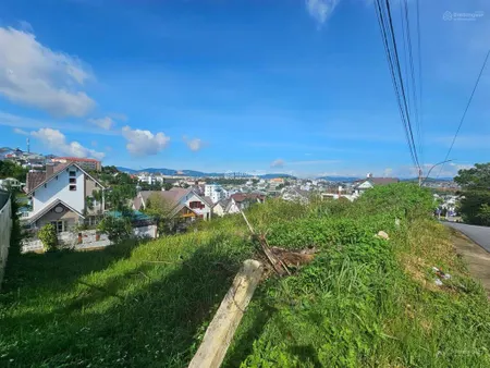 Chủ gửi bán lỗ nặng lô đất 12x29,4m, 352m2 giá 1,4tỷ view thung lũng cực đẹp tại phường 8 tp đà lạt