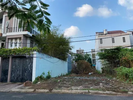 Còn 1 lô đất biệt thự đường 7a khu ao sentên lửa chủ cần tiền bán nhanh. diện tích đất 10m x 20m