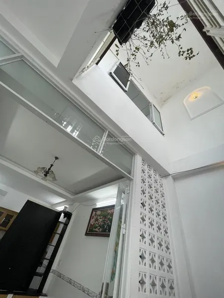 Nhà 4.3 x 17m cạnh lâm văn bền dòng tiền 6.x tỷ