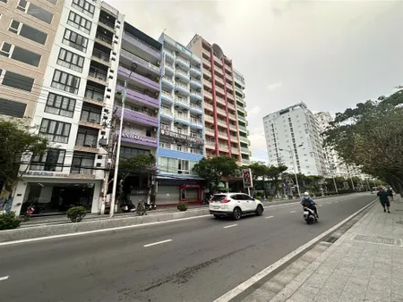 Khách sạn view biển đường trần phú lộc thọ/ nha trang / khánh hoà 65tỷ