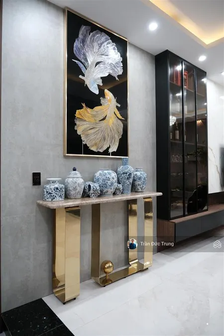 Nhà dân xây phố lê lợi 6 tầng có thang máy