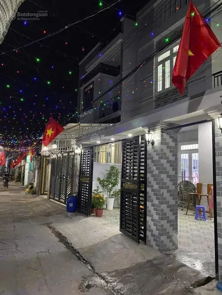 Bán nhà trệt lầu gần chung cư bcons trung tâm tp. dĩ an