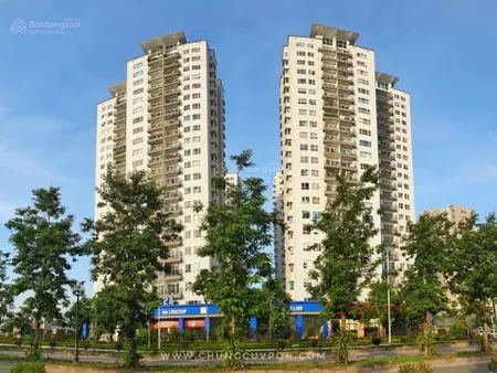 Căn góc 3pn giá 5730tr cc ct2 xuân phương quốc hội. 0374 880 ***