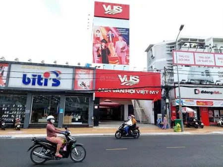 Toà nhà 5 tầng mặt tiền võ văn ngân , thủ đức. đang cho thuê 400tr/ tháng