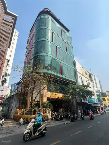 Bán nhà 2 mặt tiền nguyễn xí đoạn 2 chiều 8x30m hầm 6 tầng hdt 130tr/tháng giá bán 40 tỷ