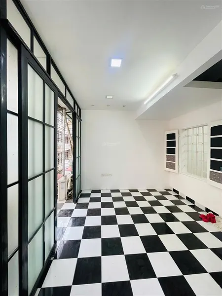 Tập thể học viện ngân hàng, chùa bộc, t3, 110m2 (57m2 sổ), 3 ngủ, 2wc, nhỉnh 4 tỷ.