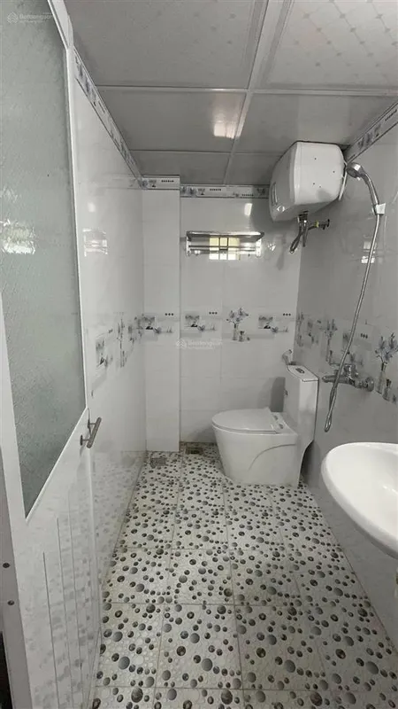 Bán nhà gác lững đúc mặt tiền đường 7m5 bàu vàng 5, hòa khánh bắc, liên chiểu, dt 100m2