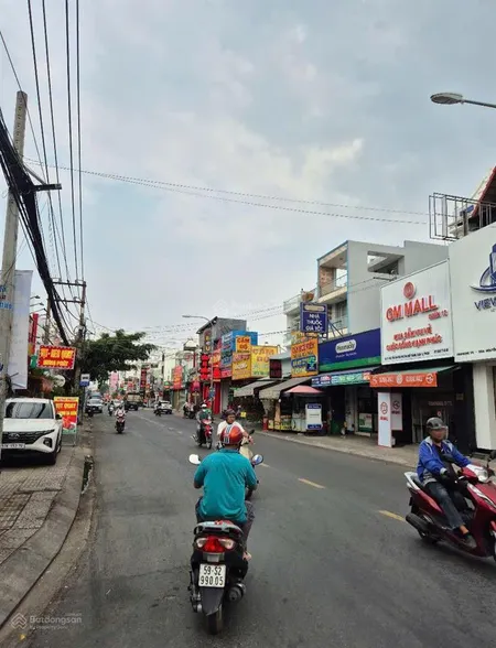 Bán nhà mặt tiền tô ngọc vân. ngang 9m6 dài 26m