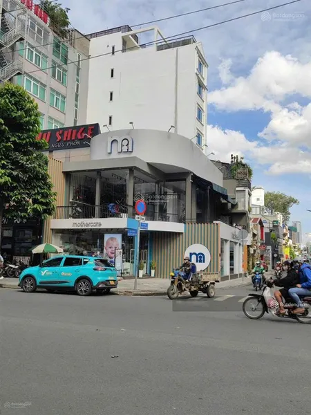 Siêu vị trí ! góc 2 mặt tiền nguyễn thị minh khai dt 10 x 15m 3 tầng hđt 200 tr. giá 38 tỷ